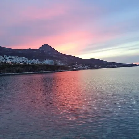 فندق مبيت وإفطار Reyhan 3*