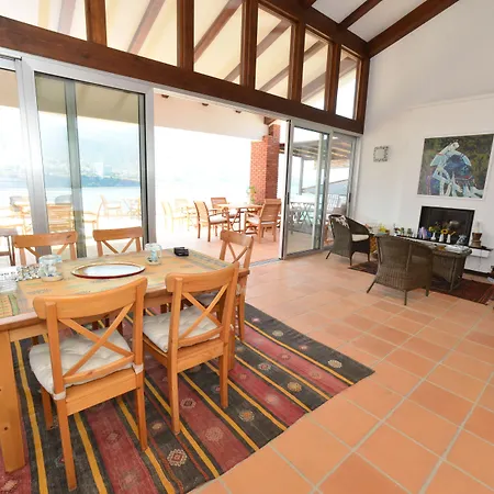 住宿加早餐酒店 Reyhan 卡拉布伦