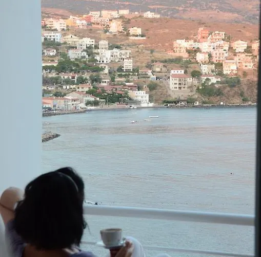 Oda ve Kahvaltı Reyhan