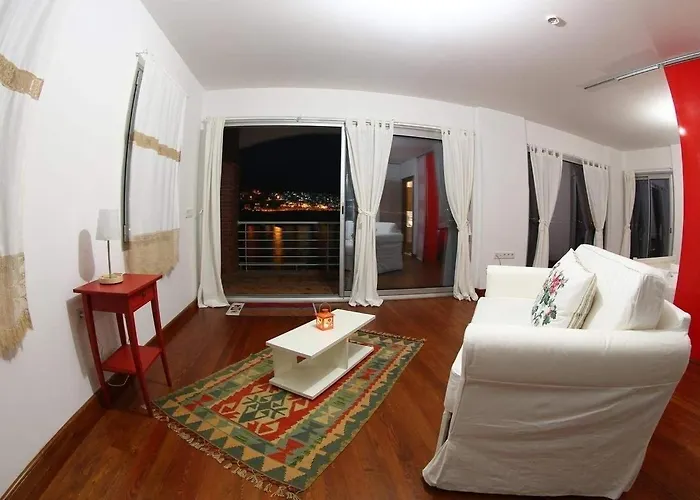 Reyhan Oda ve Kahvaltı Karaburun (Izmir)