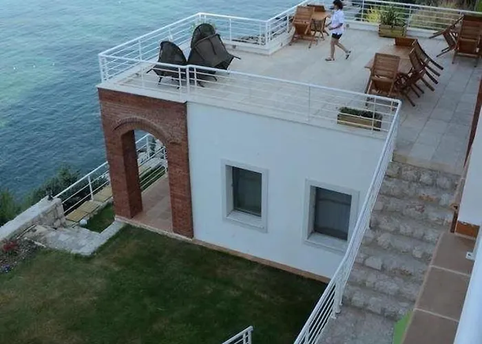 Reyhan Oda ve Kahvaltı Karaburun (Izmir)