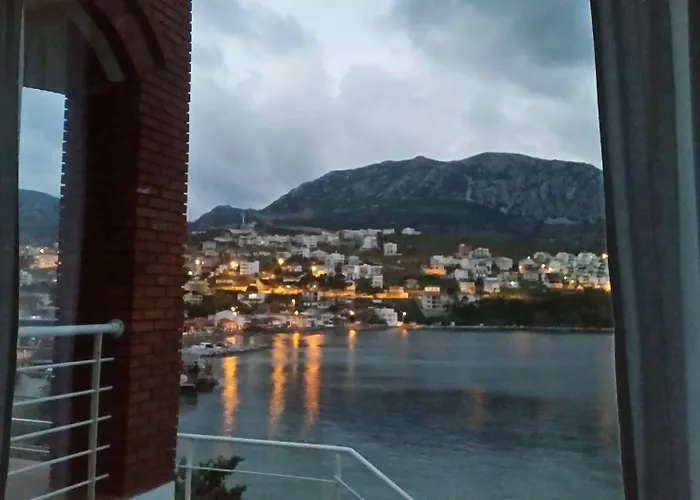 Reyhan Oda ve Kahvaltı Karaburun (Izmir)