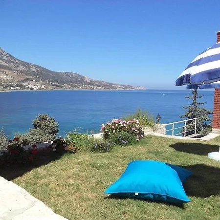 Reyhan Karaburun (Izmir)