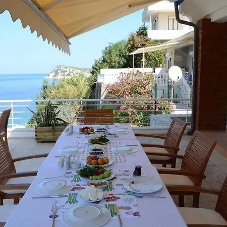 Couette-café Reyhan Karaburun (Izmir)