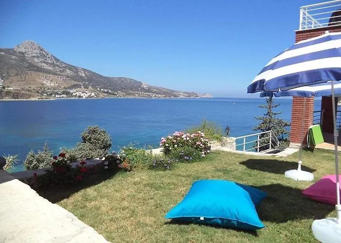 Reyhan Karaburun (Izmir)